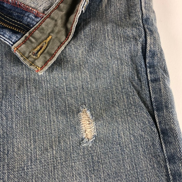 Levis Signature Low Loose Bootcut Distressed Jeans - Picture 7 of 7